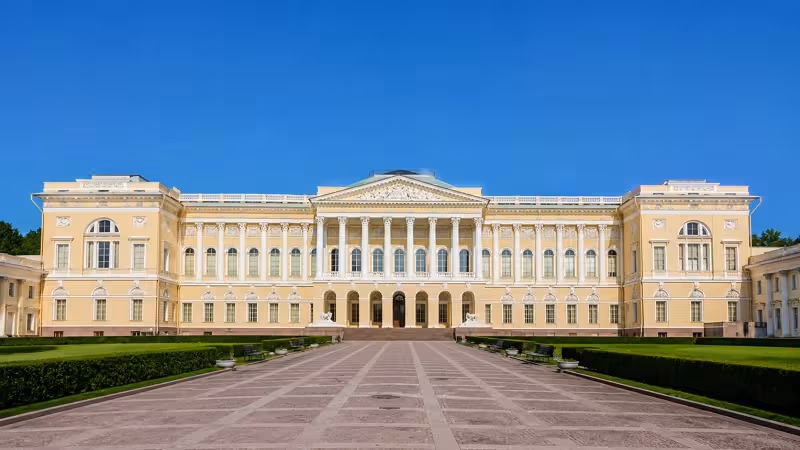 Названы самые посещаемые музеи России