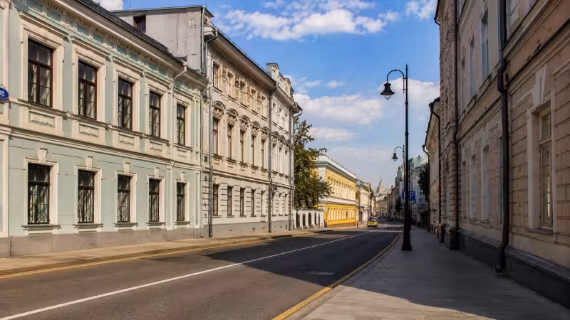 Культурный досуг в мегаполисе: какие выставки, экскурсии и концерты подготовили столичные площадки для горожан?